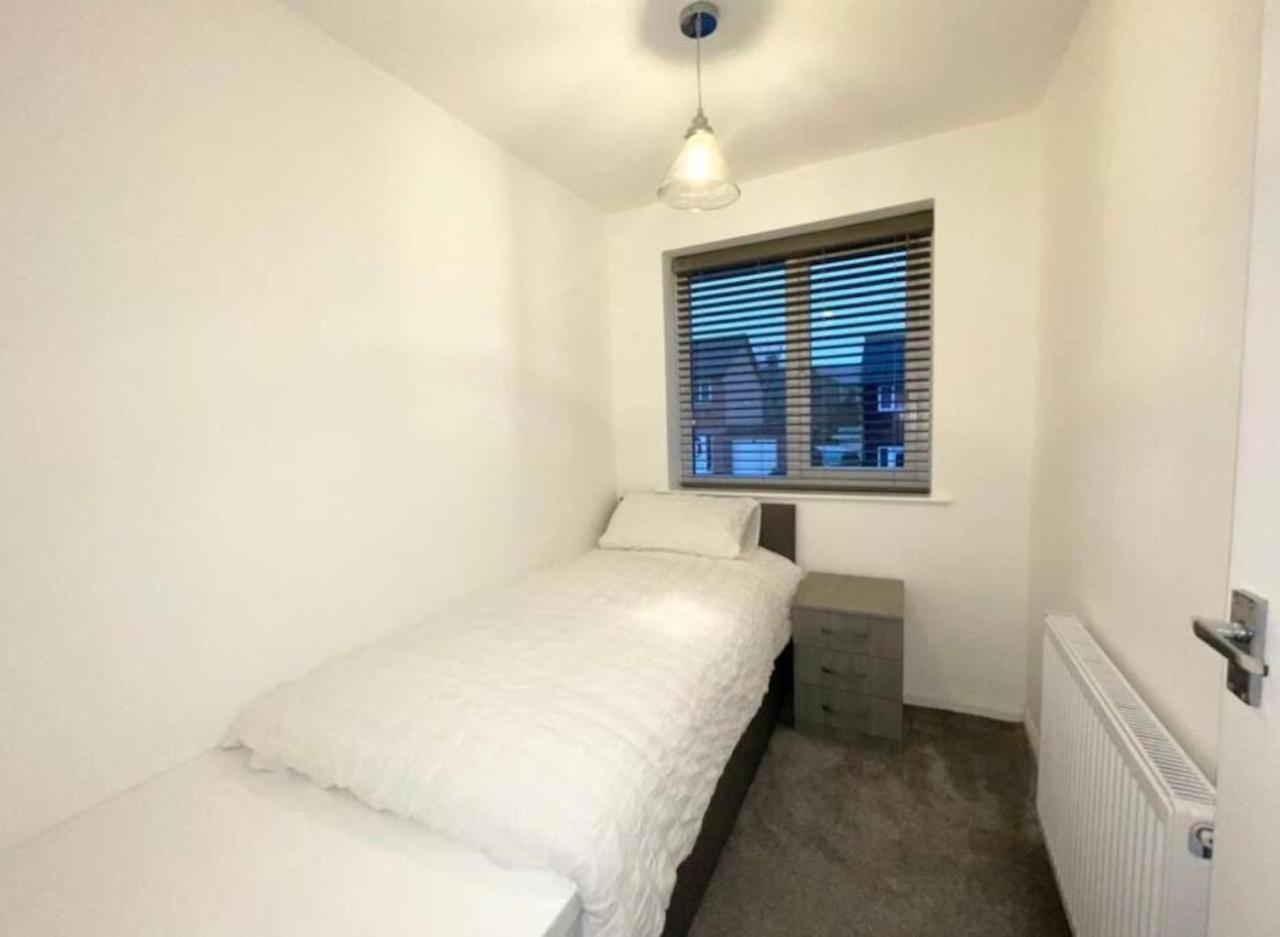 Entire House - Peaceful 3 Bedroom *